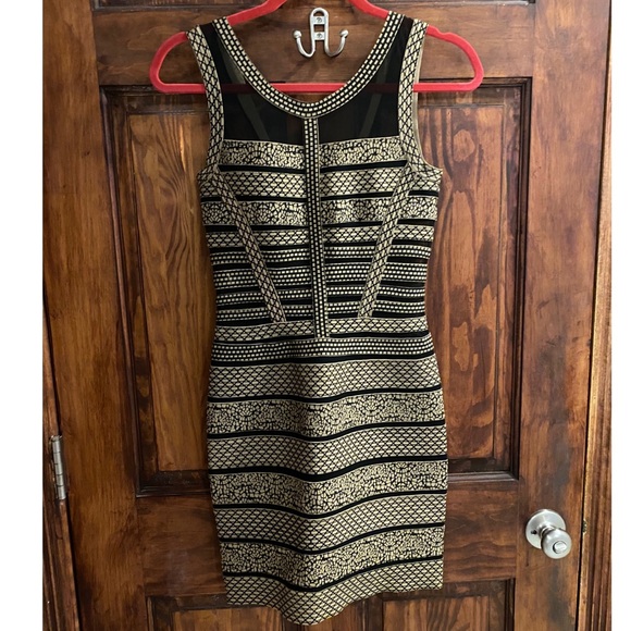 Gracia Bandage Dress with Mesh - Picture 3 of 5